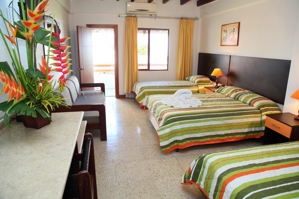 Hotel Puerto Ballesta Tonsupa Kamer foto