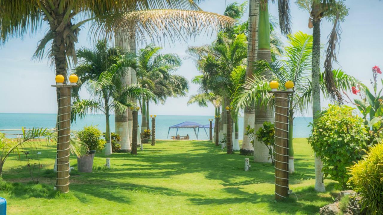 Hotel Puerto Ballesta Tonsupa Buitenkant foto